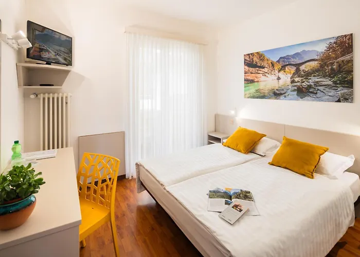 Rondinella Szálloda Locarno