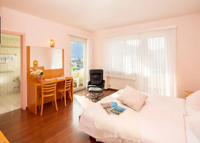 Szálloda Rondinella 2*