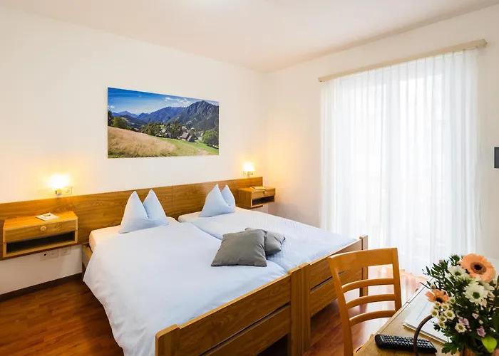 Rondinella 2* Локарно