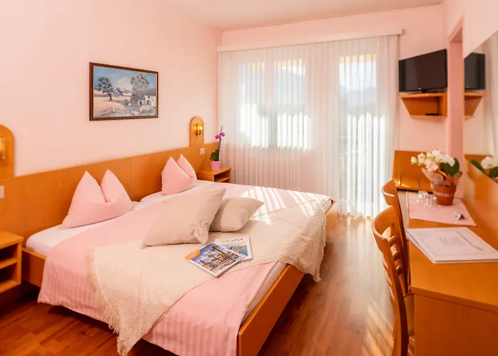 Rondinella Отель